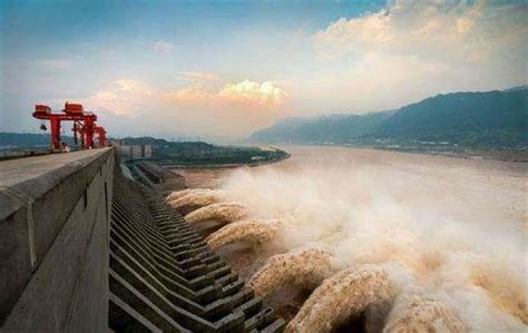 大陸大水|三峽大壩危機？中國「長江大暴雨」的汛災警戒 